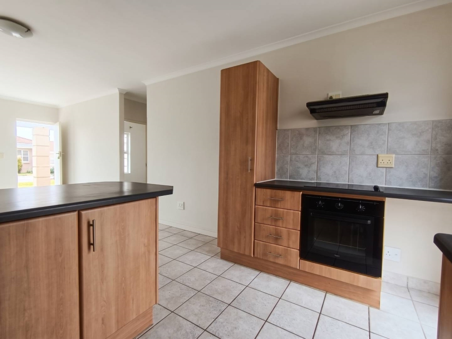 To Let 2 Bedroom Property for Rent in Costa Da Gama Western Cape
